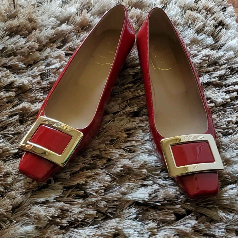 💄Roger Vivier Belle Red Pump